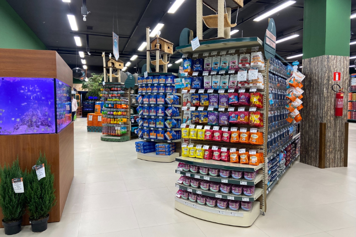 Shopping Iguatemi receberá mega loja da Cobasi, uma das maiores de pet do  Brasil